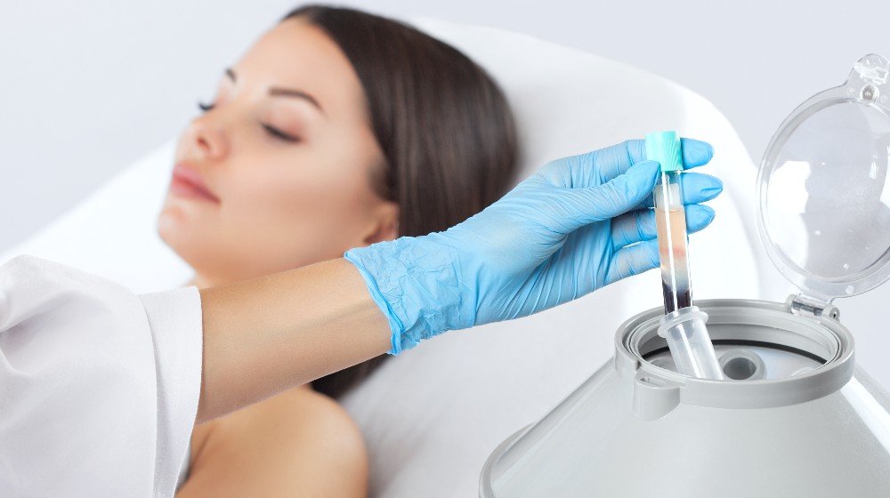 woman getting her plasma treatment | Plasma Exchange: A Revolutionary New Way to Reverse Aging