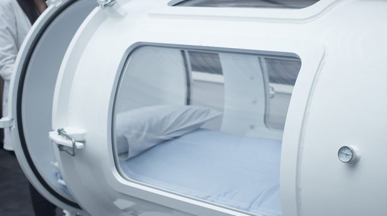 HBOT-Hyperbaric-Oxygen-Therapy-treatment-chamber-Human-Hibernation-as-Possible-Answer-to-Longevity